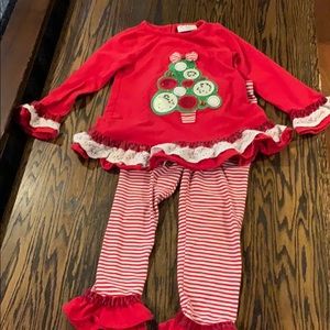 2 pc Emily Rose set size 6